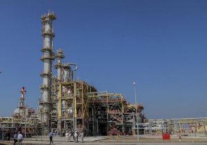 رکورد تولید بنزین در پالایشگاه آبادان شکسته شد