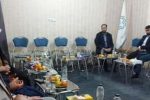 نشست مدیر کل تعاون خوزستان با نخبگان اندیشه ورز مجمع اقتصاد مقاومتی جبهه مردمی؛