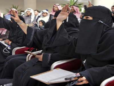 نگاهی نقادانه به «افزایش نیروی کار زنان در عربستان سعودی»