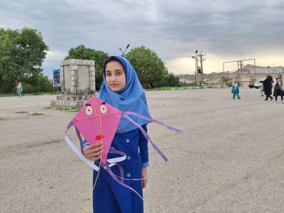 جشن بادبادک ها در مسجدسلیمان همزمان با هفته هوای پاک+تصاویر