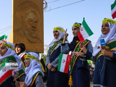 ۱۳ آبان روزی برای گرامیداشت آینده‌سازان وطن