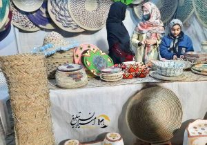 رستاخیز هنرهای خاک و دل