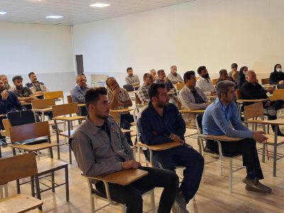 برگزاری سمینار آشنایی با مبانی تصفیه پساب در کارخانه سیمان گلگیر