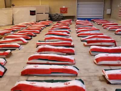 مراسم وداع با پیکر ۸۴ شهید ناوشکن «دنا» برگزار می‌گردد
