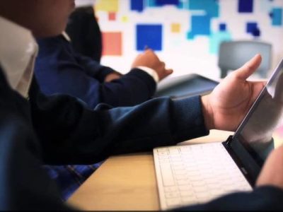 فعالیت مجازی مدارس تا پایان فروردین