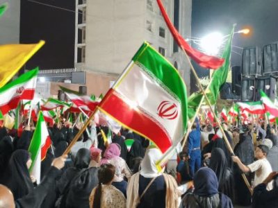 وقتی خیابان لباس وطن می‌پوشد