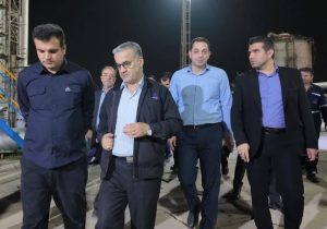 بازدید مدیرکل حراست شرکت ملی نفت ایران از تأسیسات عملیاتی شرکت بهرهبرداری نفت و گاز کارون