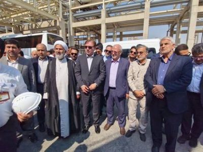 بازدید اعضای کمیسیون اصل ۹۰ از مناطق آسیب‌دیده بوشهر