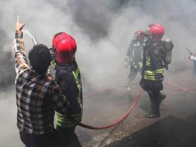 نجات هشت شهروند گرفتار در آتش‌سوزی یک ساختمان مسکونی در اهواز
