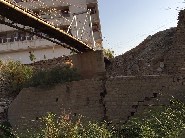 اولین پل کابلی ایران در حال نابودی